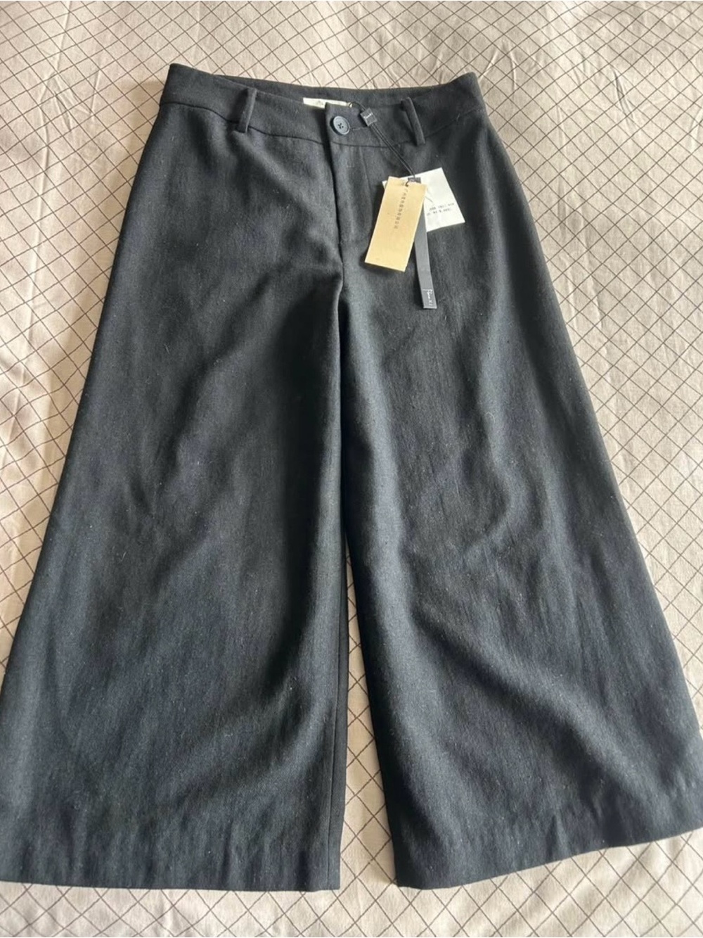 Wide-Leg Black Women’s Pants